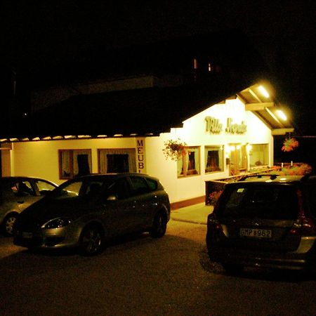 Hotel Villa Nevada Кортина д'Ампецо Екстериор снимка
